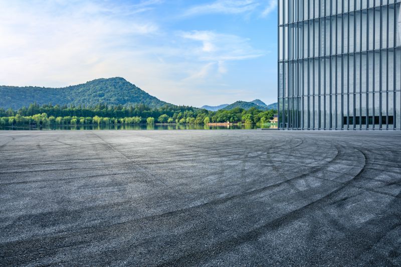 Commercial Asphalt Resurfacing in Los Angeles, CA